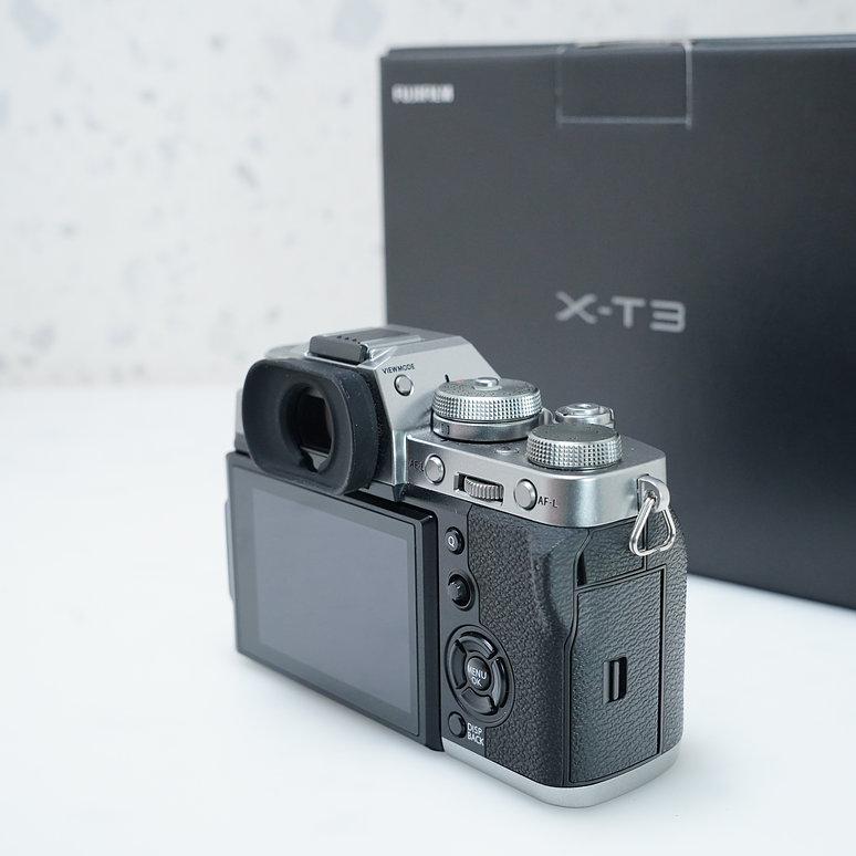 FUJIFILM X-T3 (Body Silver) - Usado 3