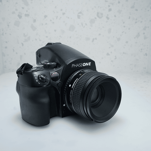 Phase One 645DF+ Con Schneider 80mm f/2.8 + Back Digital Phase One P65+ - USADO 3