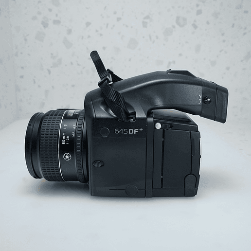 Phase One 645DF+ Con Schneider 80mm f/2.8 + Back Digital Phase One P65+ - USADO 6