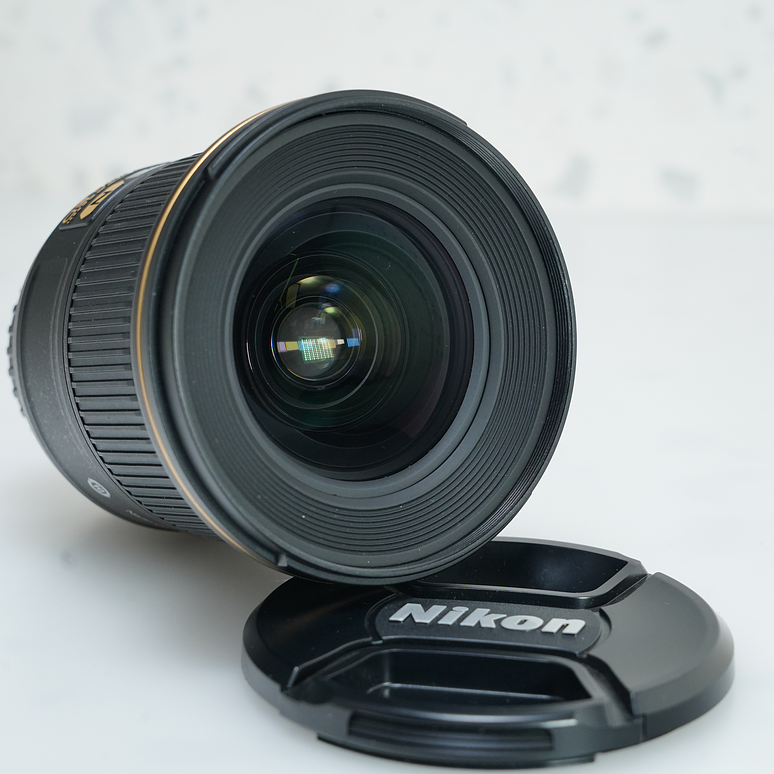 Nikon AF-S NIKKOR 20mm f/1.8G ED - USADO 4