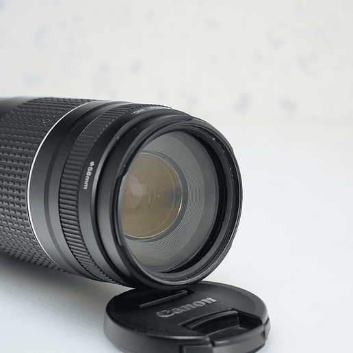 Lente Canon EF 75-300mm f4-5.6 III - Usado 4