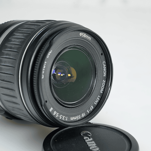 Canon EF-S 18-55mm f/3.5-5.6 IS II - Usado 4