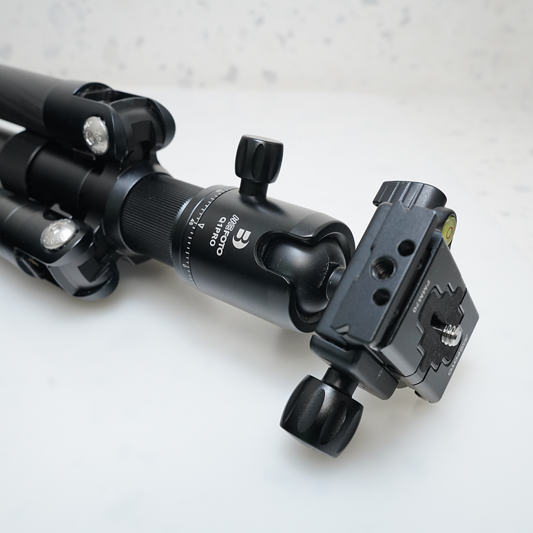 Trípode MeFOTO Q1pro  - Usado 4