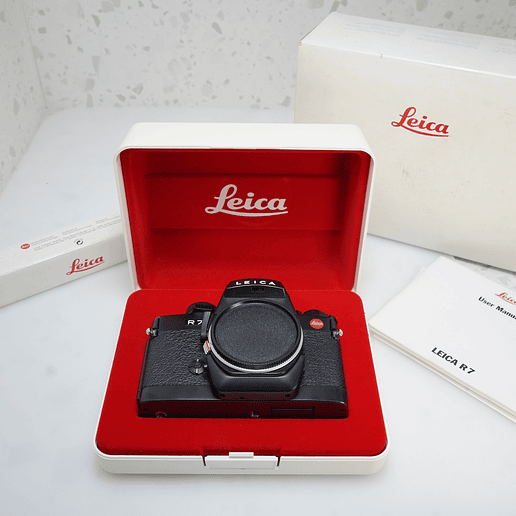 LEICA R7 - USADO 2