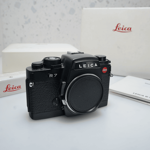 LEICA R7 - USADO 3