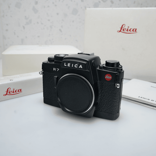 LEICA R7 - USADO 4