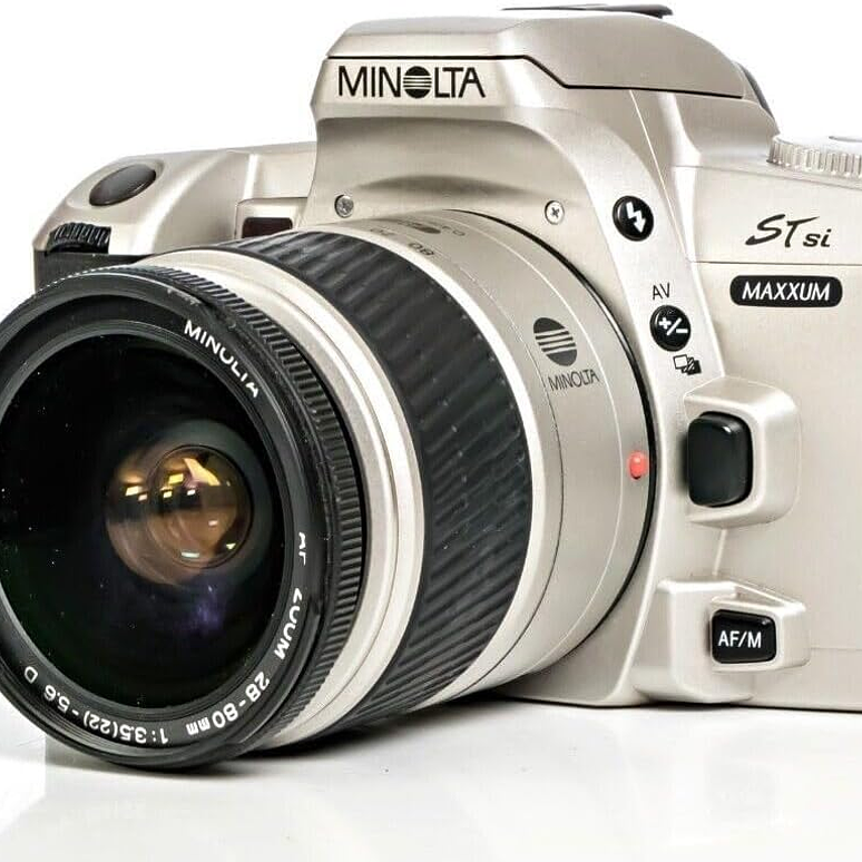 Minolta Stsi Maxxum + 35-70mm - USADO  1