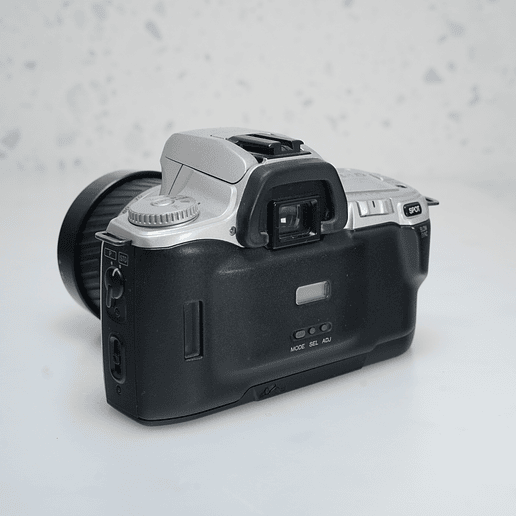 Minolta Stsi Maxxum + 35-70mm - USADO  3