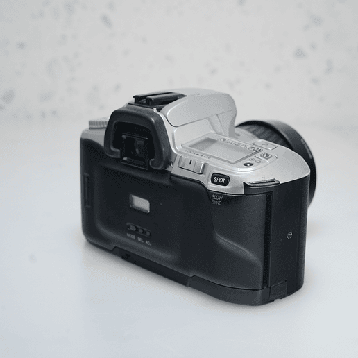 Minolta Stsi Maxxum + 35-70mm - USADO  4