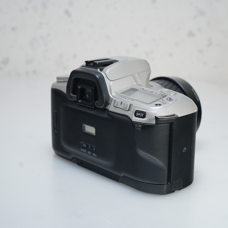 Minolta Stsi Maxxum + 35-70mm - USADO  4