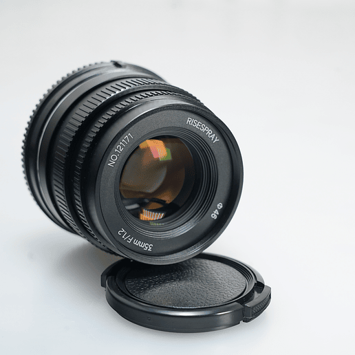 Risespray 35mm f/1.2 Sony E - USADO 2