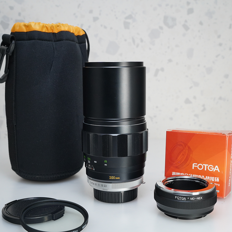 Minolta MC Rokkor QF 200 mm f/3.5 – USADO 2