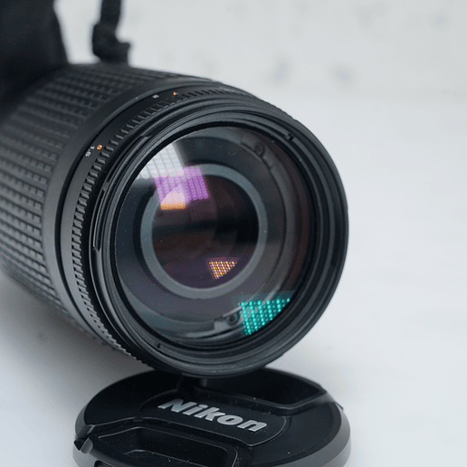 Nikon AF Zoom-NIKKOR 70-300 mm f/4-5,6G - USADO 4