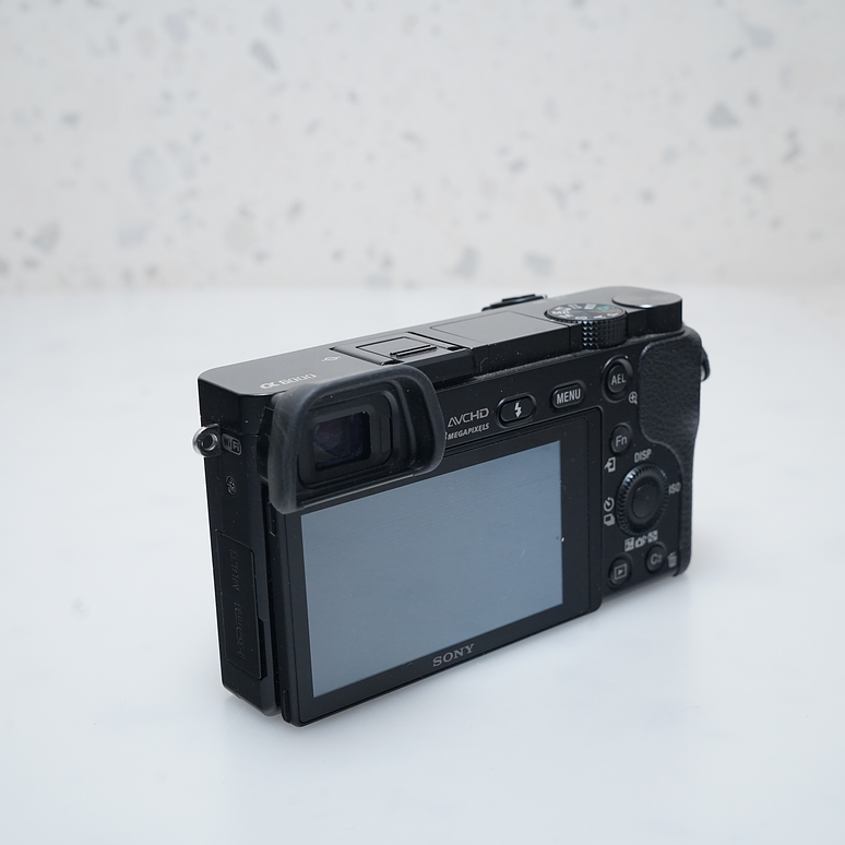 Sony Alpha a6000 - USADA 4