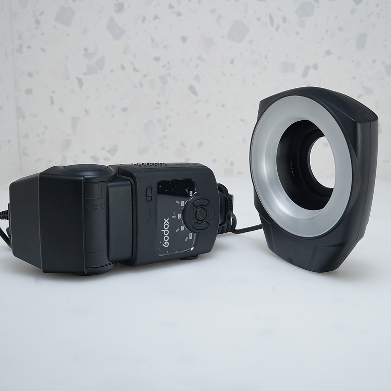 Ring Flash Macro Godox ML150 - USADO  2