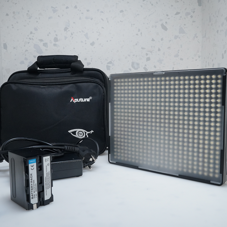 Aputure Amaran AL-528W Luz diurna LED - USADO 2