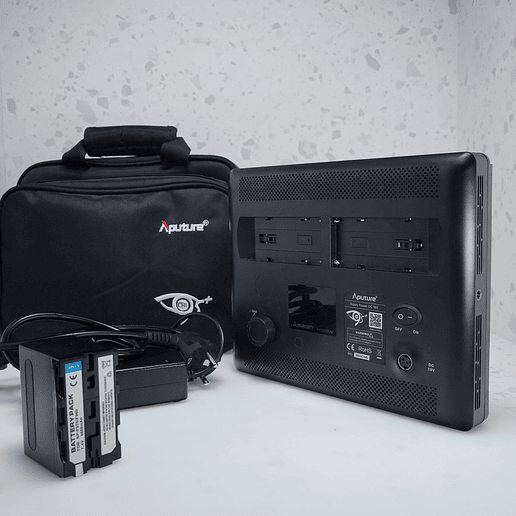 Aputure Amaran AL-528W Luz diurna LED - USADO 3