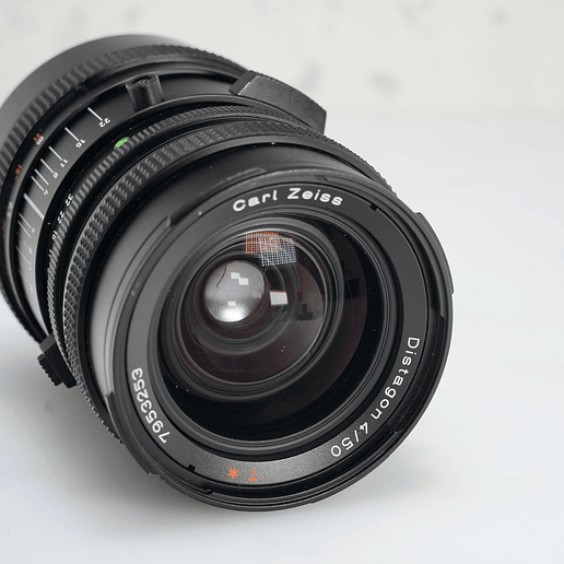 Hasselblad Distagon T✻ 50mm f/4 V - USADO 3