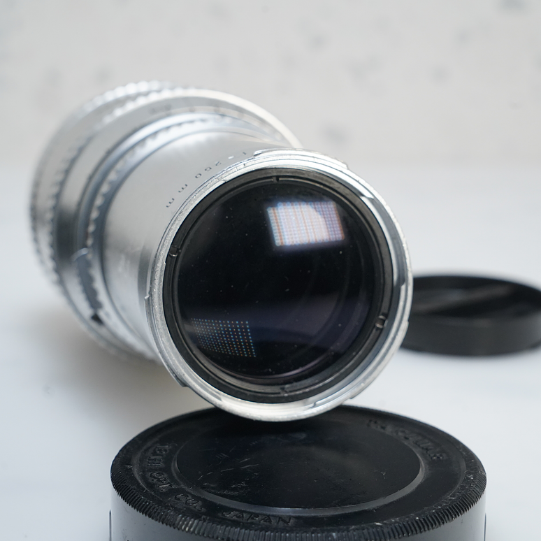 Hasselblad Zeiss Sonnar 250mm f/5.6 V - USADO 3