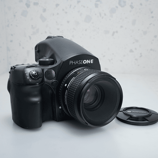 Phase one 645DF + 80mm f/2.8 + Back Digital - USADO 3