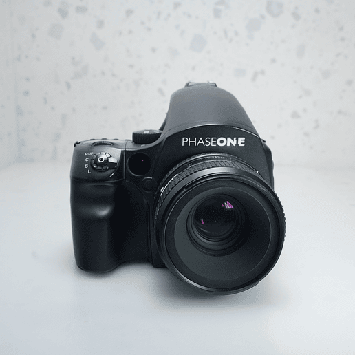 Phase one 645DF + 80mm f/2.8 + Back Digital - USADO 7