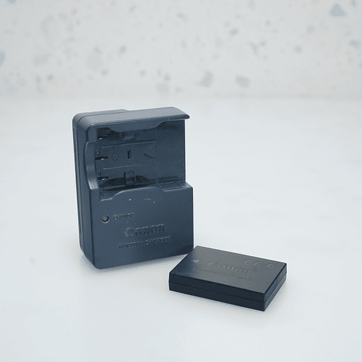 Cargador Canon CB-2LU + Bateria - USADO  1