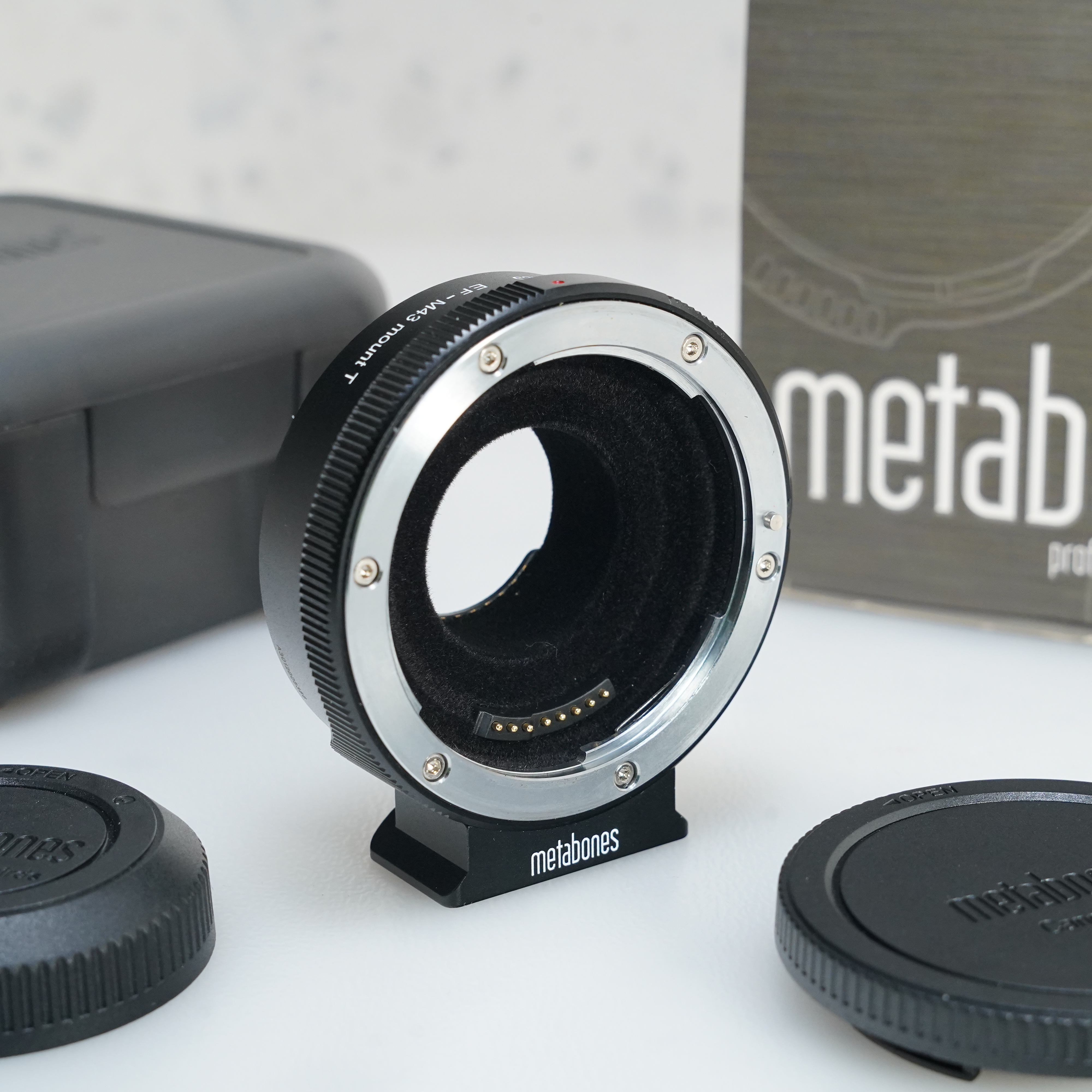 Metabones T  Canon EF o Canon EF-S a  Micro de cuatro tercios (M 4/3) - USADO