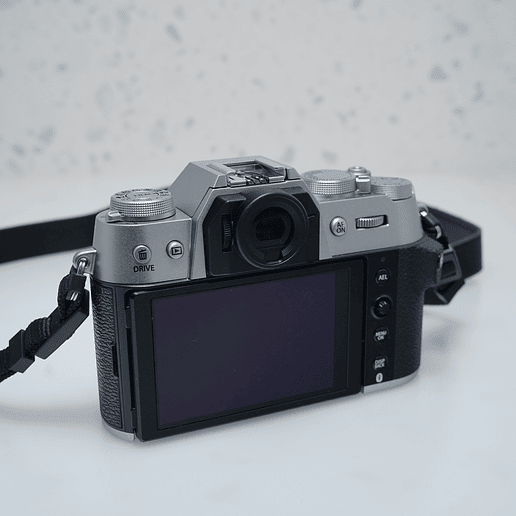 FUJIFILM X-T50 - USADO 4