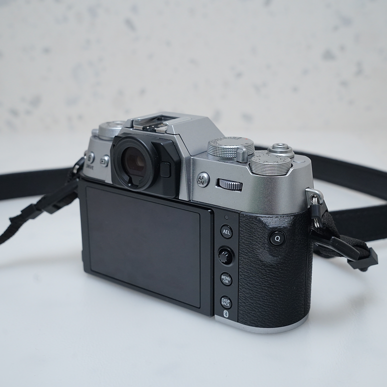 FUJIFILM X-T50 - USADO 5