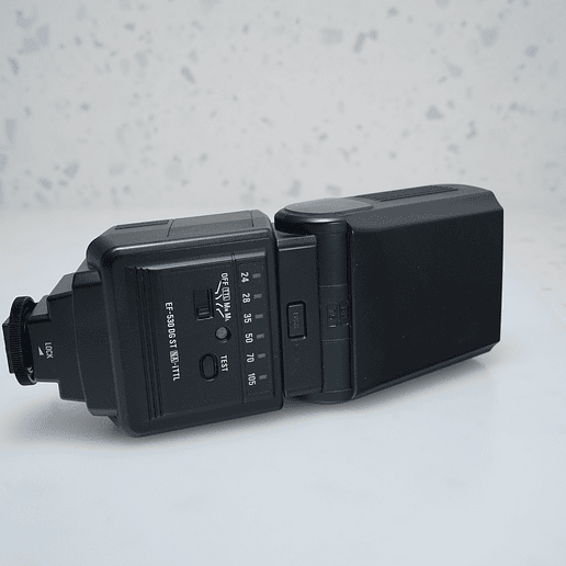 Sigma EF-530 DG ST Flash para Nikon i-TTL - USADO 3