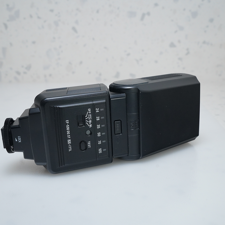 Sigma EF-530 DG ST Flash para Nikon i-TTL - USADO 3