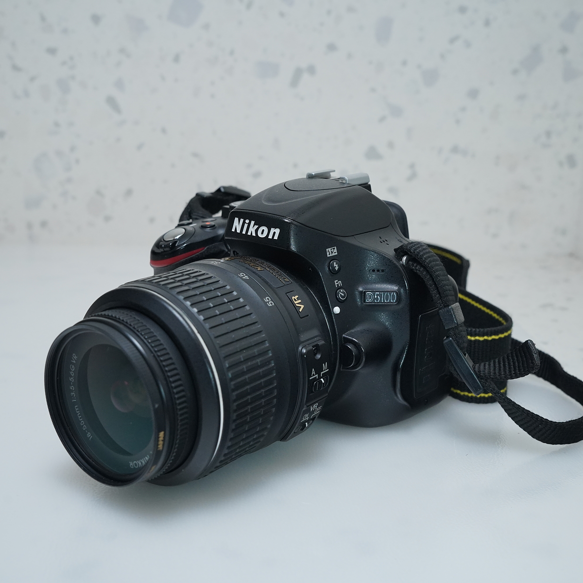 Nikon D5100 18-55mm 55-200mm USADO - Main Image