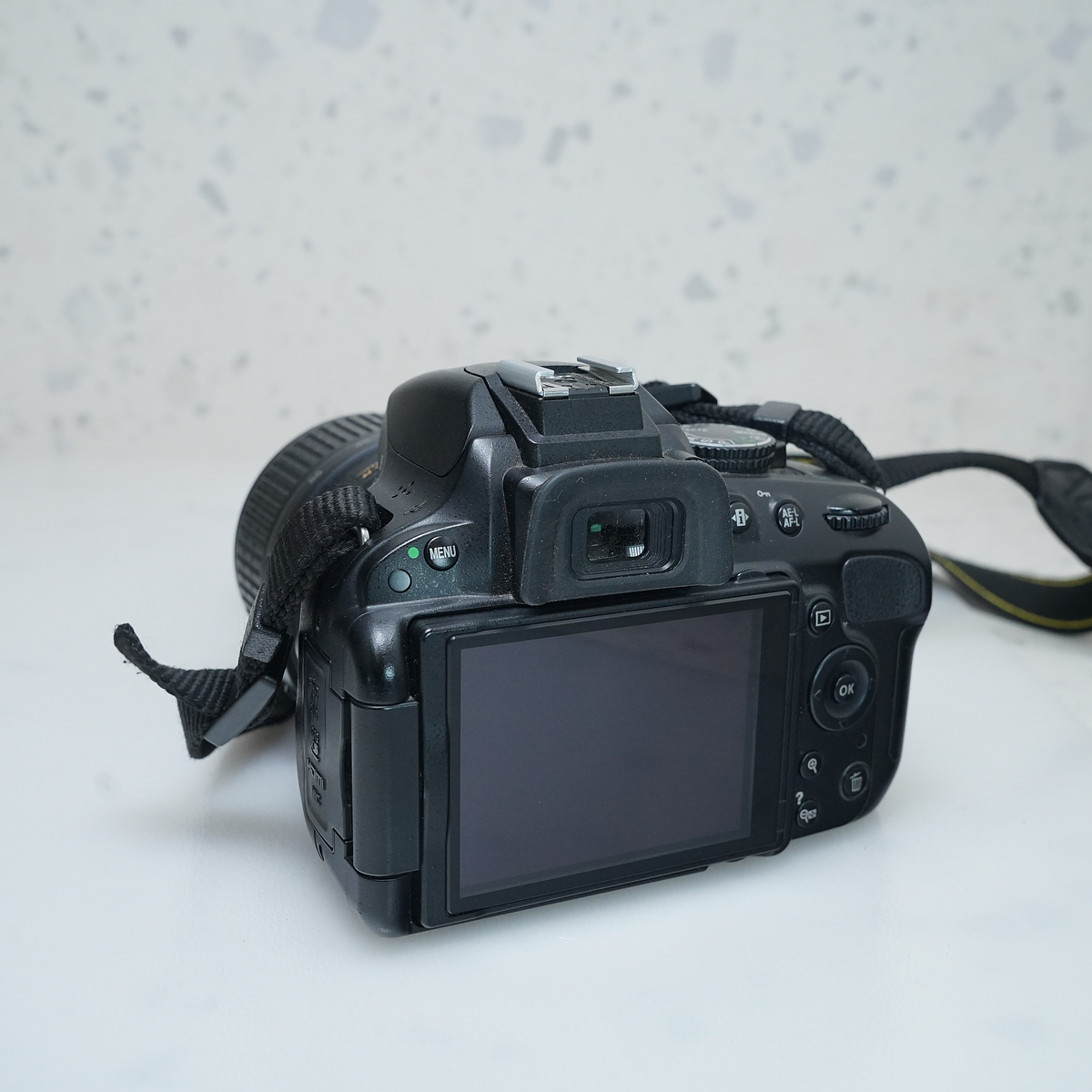 Nikon D5100 18-55mm 55-200mm USADO