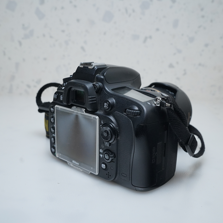 Nikon D610 + Tamron 28-75mm - USADO 5