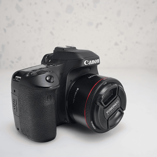 Canon EOS 80D + Yongnuo 50mm - USADO 6