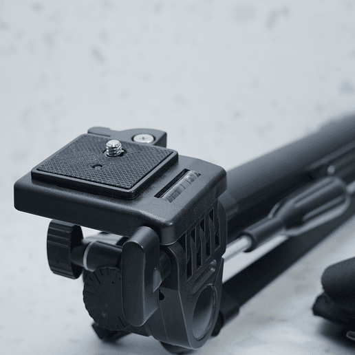 Tripode Soligor WT-330A - USADO 3