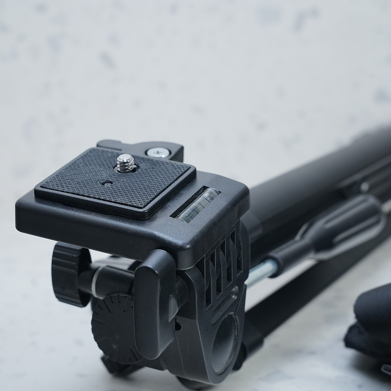 Tripode Soligor WT-330A - USADO 3