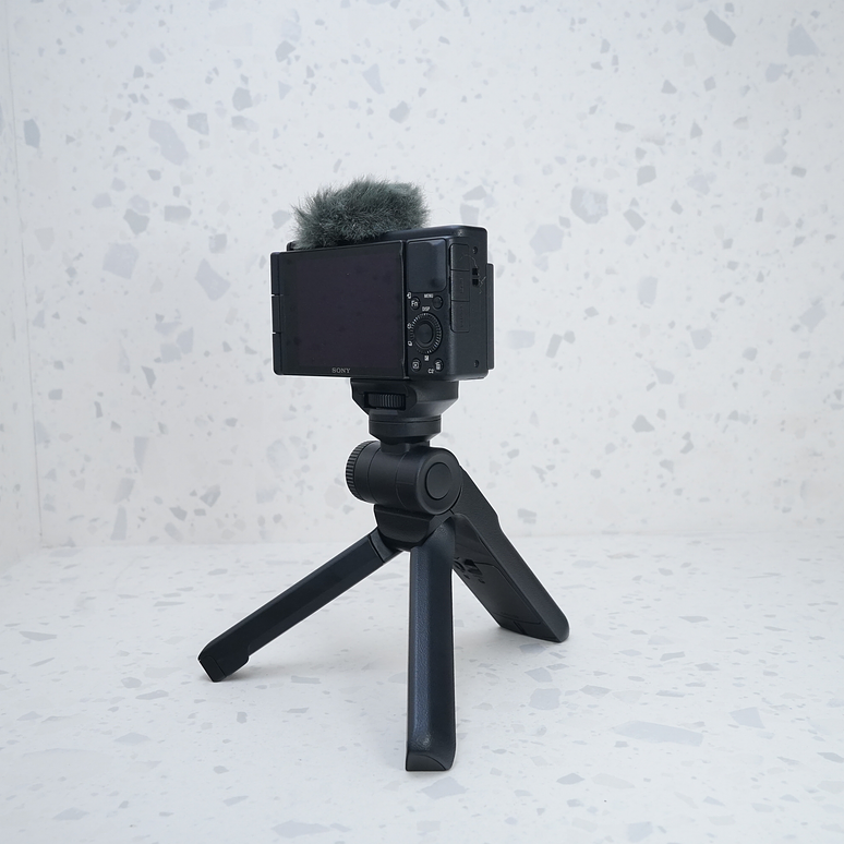 Sony ZV-1 con kit vlogger - USADO 4