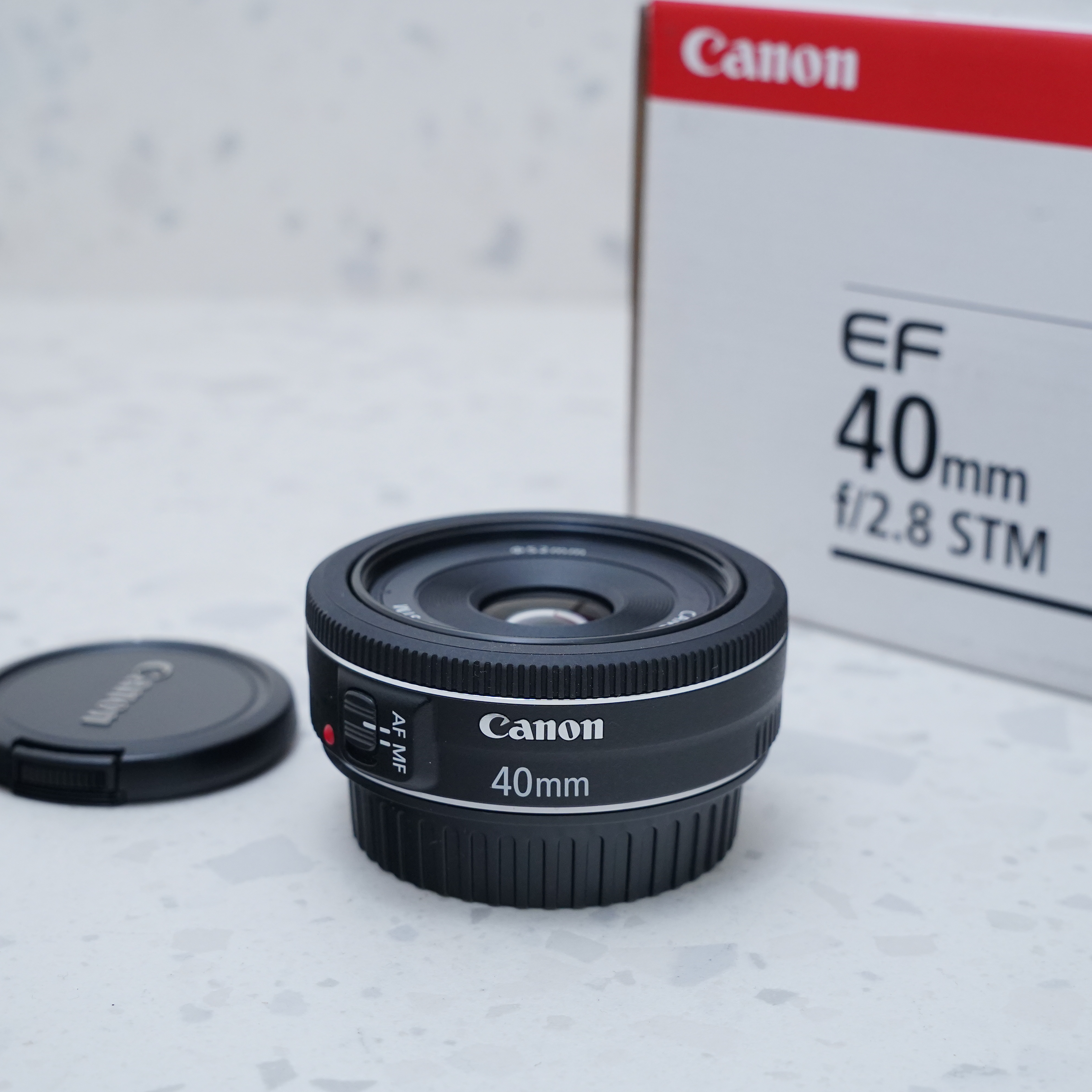  Canon EF 40mm f/2.8 STM - USADO