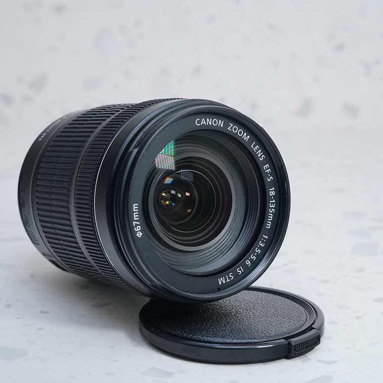 Canon EF-S 18-135mm f/3.5-5.6 IS STM - USADO 4