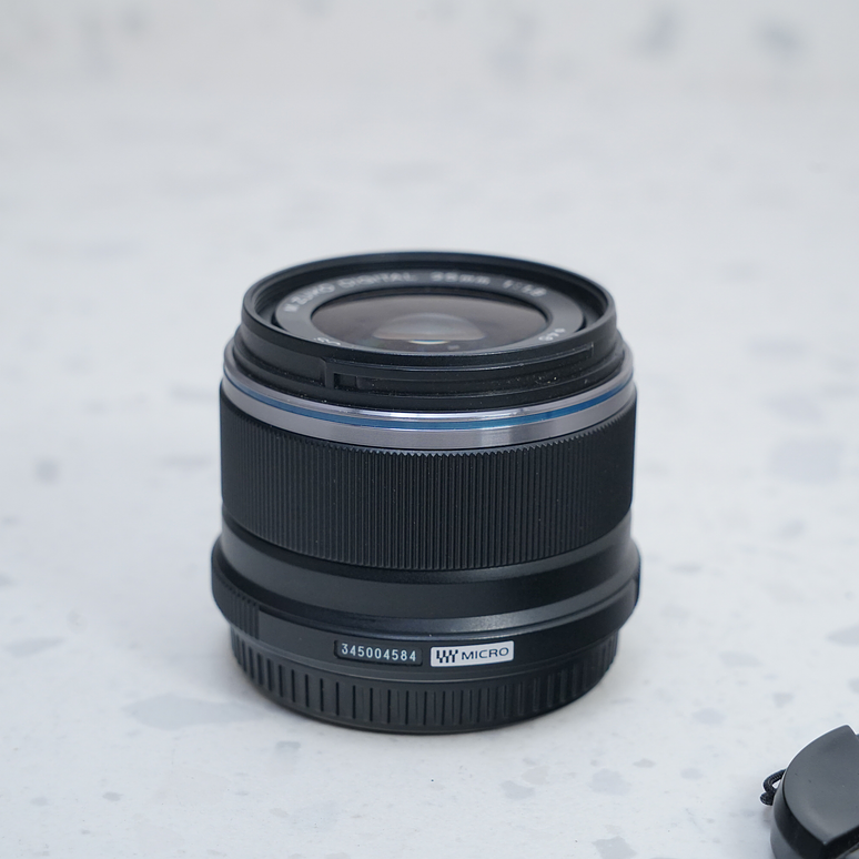 Olympus M.Zuiko Digital 25mm f/1.8 Lente (Negro) - USADO 3
