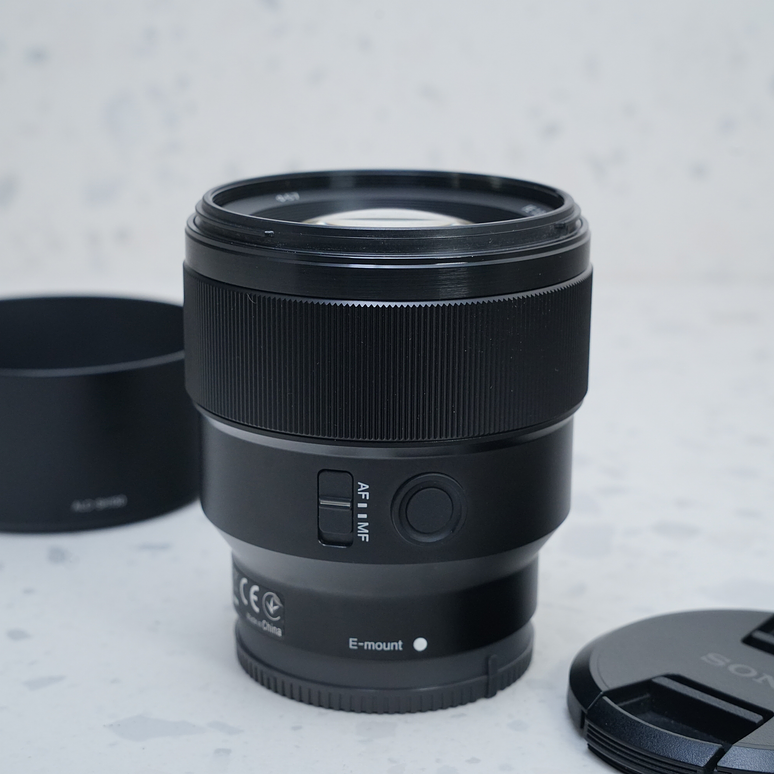 Sony FE 85mm f/1.8 - USADO 4