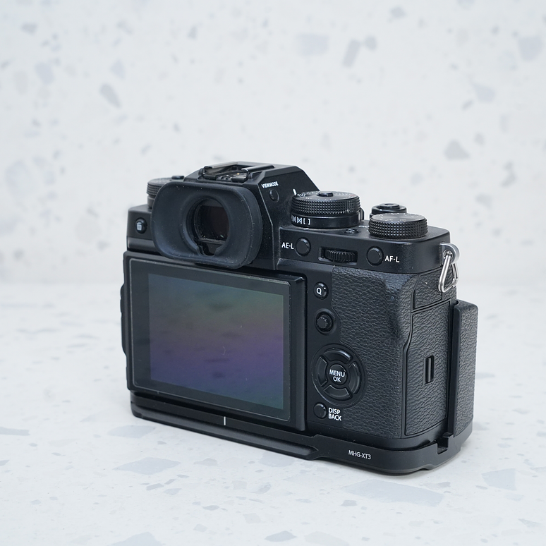 Fujifilm XT-3 (Body)  + Grip Fujifilm - USADO 4