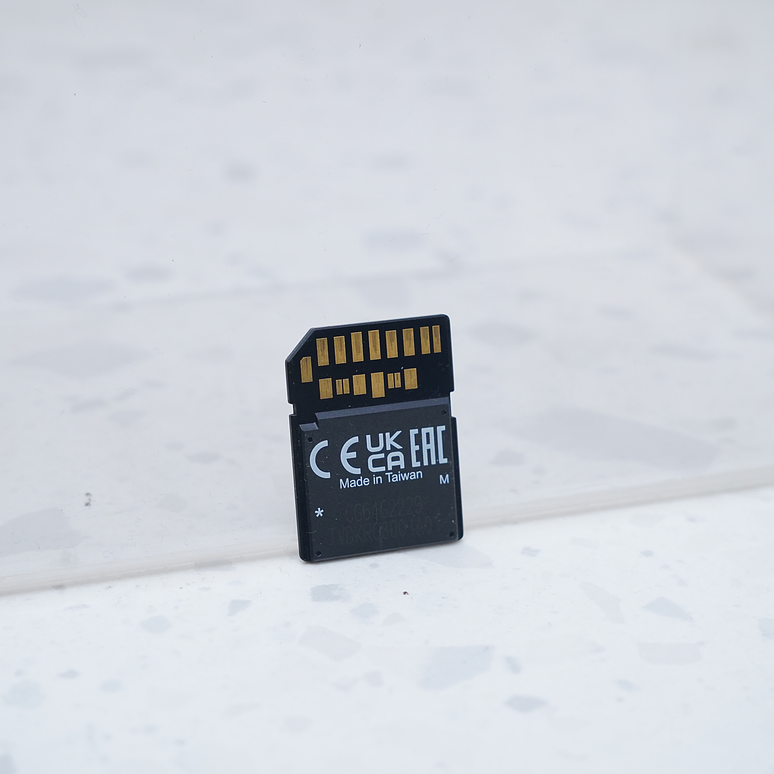 Sony 64GB SF-M Tough Series UHS-II SDXC - USADO 3