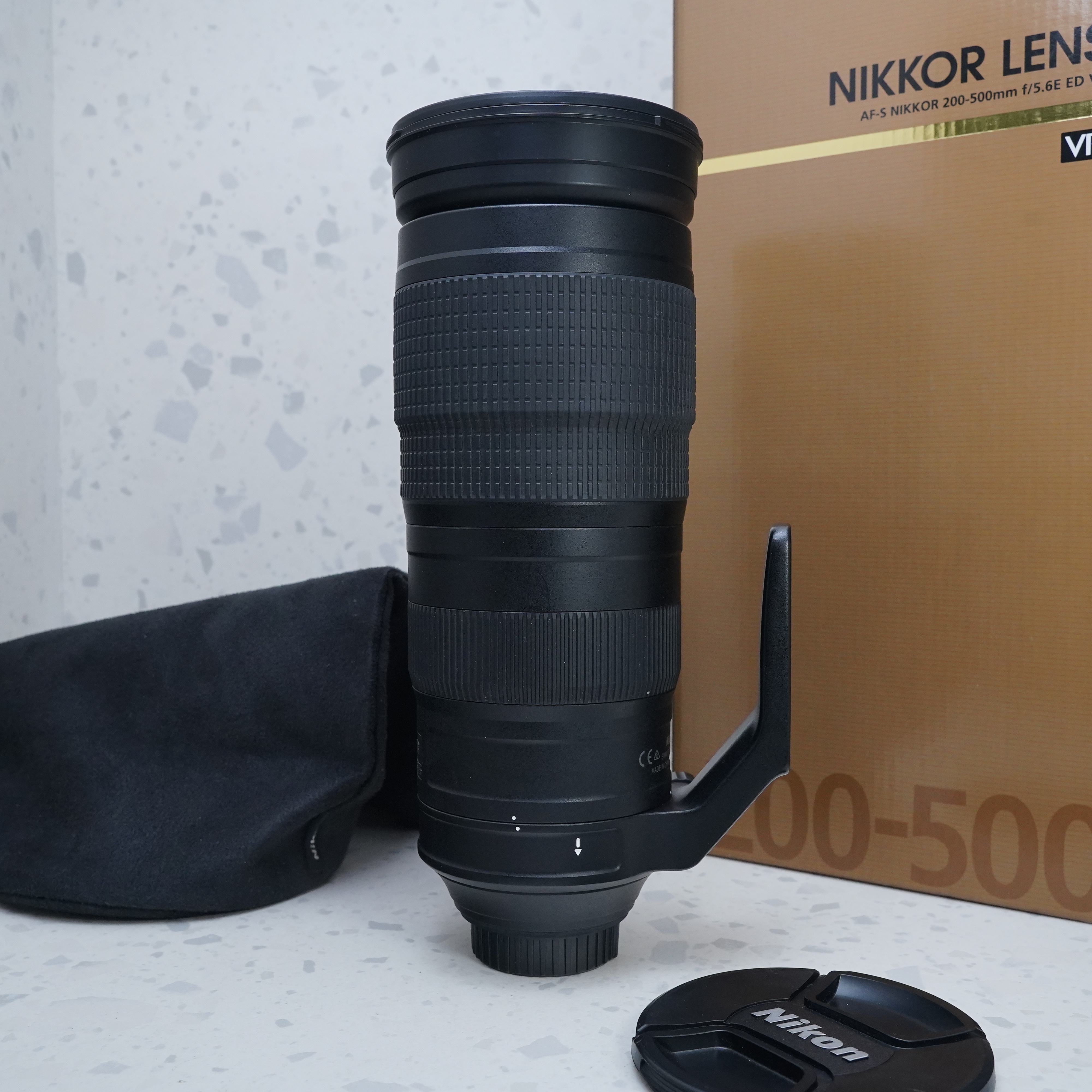 Nikon AF-S NIKKOR 200-500mm f/5.6E ED VR - USADO