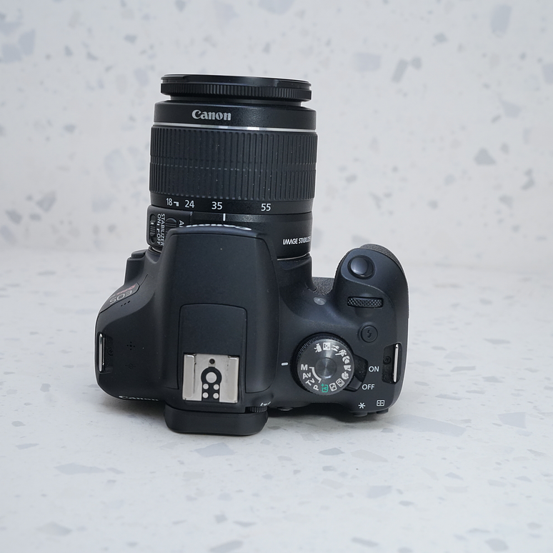 Canon EOS Rebel T7 + 18-55 mm 6