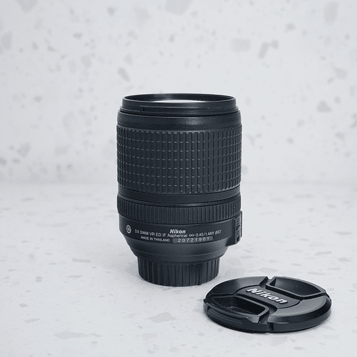 Nikon D7500 con lente 18-140mm - USADO 10