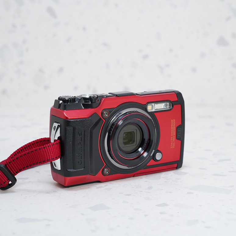 Olympus Tough TG-6 - USADO 6