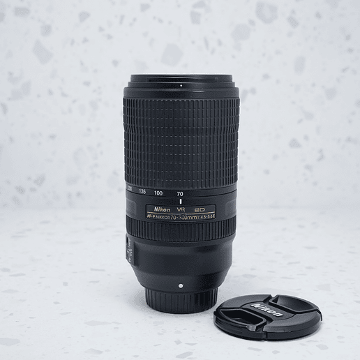 Lente Nikon AF-P NIKKOR 70-300mm f/4.5-5.6E ED VR - USADO 2