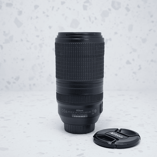 Lente Nikon AF-P NIKKOR 70-300mm f/4.5-5.6E ED VR - USADO 3